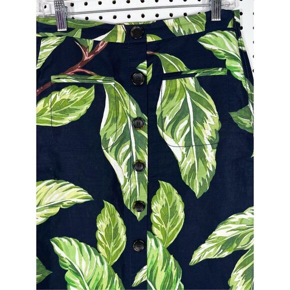 Ann Taylor Palm print linen blend skirt size 4P - Picture 5 of 6